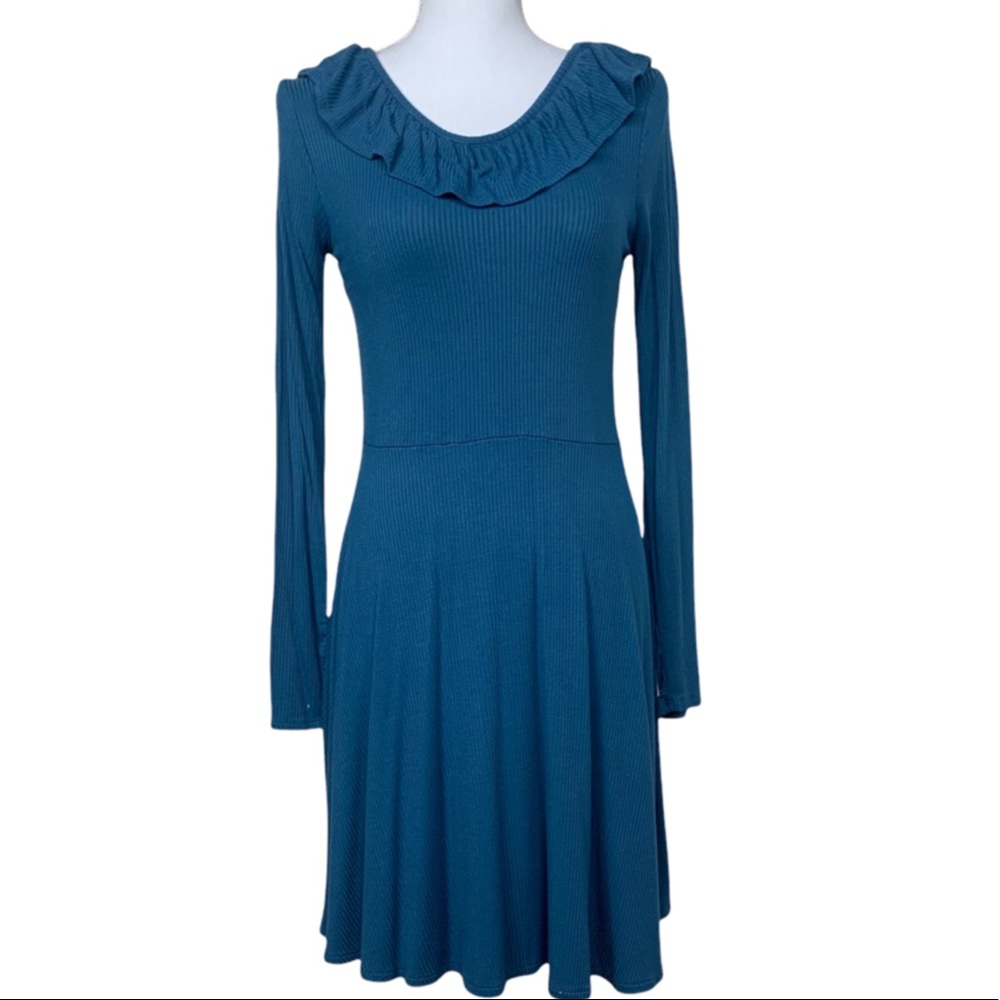 Art Class blue long sleeves flare dress, size XL.
